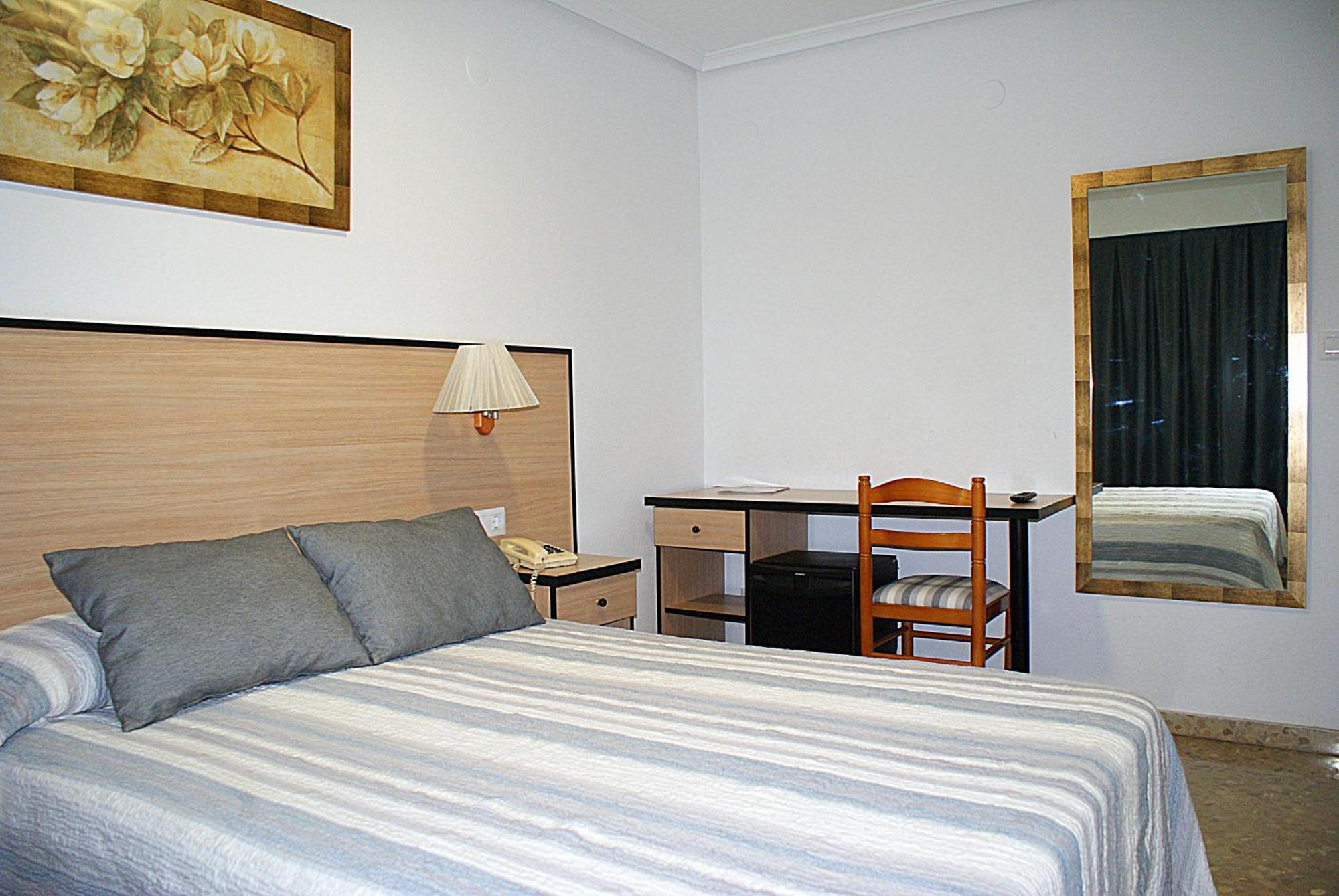 Hotel Carabela 2 Cullera Buitenkant foto